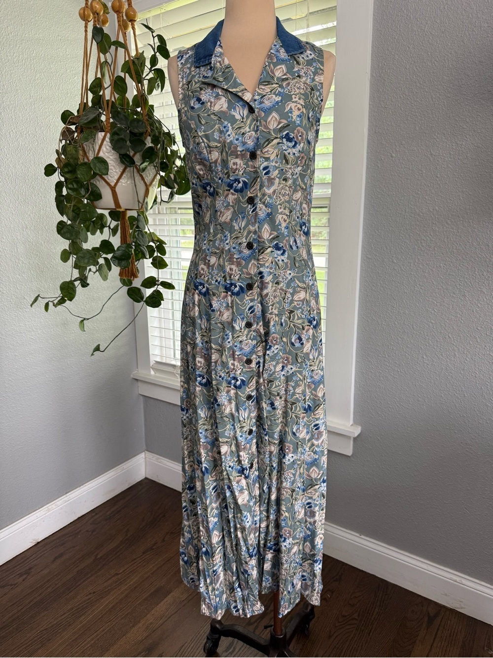 Vintage All That Jazz Floral Maxi Denim Collar Size 7/8